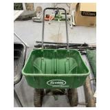 Scotts 2000 Yard Spreader