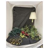 Table Lamp w/Shade & Greenery & Dï¿½cor