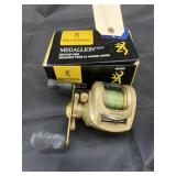 Medallion Bait Cast Reel in box