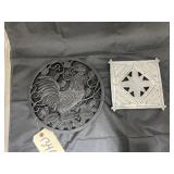 2 Pcs - Assorted Trivets