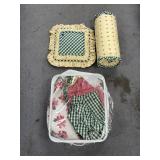 2 Throw Pillows - Twin Comforter - Sheets