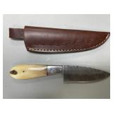 Handmade Damascus Steel Knife in Leather Sheath