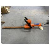 Black & Decker Elec Hedge Trimmer - Works