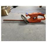 Black & Decker Elec Hedge Trimmer - Works