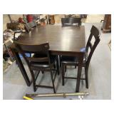 Pub Table w/4 Chairs 42'L x 42'W