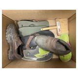 Inflatable PFD - Men's Flip Flops - Rubber Shoes