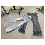 2 Pr Denim Jeans - Women's Sz L & XL