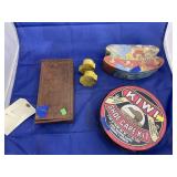 Vintage Shoe Care Tin & Noah