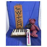 4 Pcs - Wall Hangings - Small Pet Collar - Bear