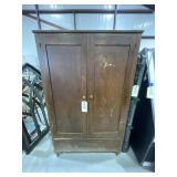 Wooden Cabinet 19"W x 37"L x 59"H