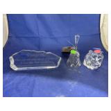 Glass - Engraved Plaque - Lion Figurine