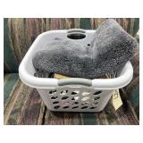 Laundry Basket - Throw Rug - Cables