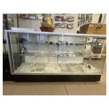 Showcase - not lighted