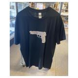 5 - Sz L Graphic Tees