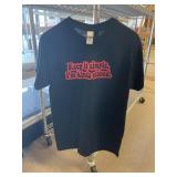 5 - Sz S Graphic Tees