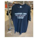 5 - Sz L Graphic Tees