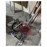 Razor Scooter - Dustpan & Misc