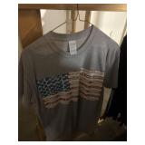 5 - Assorted Graphic Tees Sz M