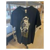 6 - Sz M Graphic Tees