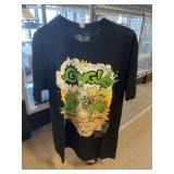 5 - Sz M Graphic Tees