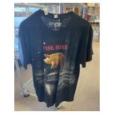 5 - Sz M Graphic Tees