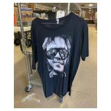 5 - Sz L Graphic Tees