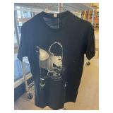 5 - Sz S Graphic Tees