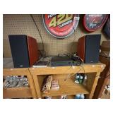 CD Player w/2 Edifier Speakers