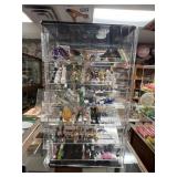 Display Case w/75+ Glass Pipes