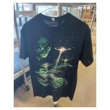 5 - Sz M Graphic Tees