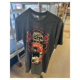 5 - Sz M Graphic Tees