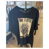 5 - Sz 2X Graphic Tees