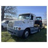 1999 Freightliner Conventional Single Cab Semi