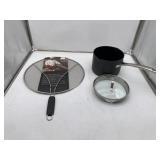 2 Ct. Pan Lot - (1) 2 Pc Calphalon Hard Anodized P