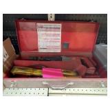 Milwuakee sawsaz w/blades missing screw that holds