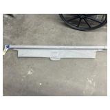 Venza retractible privacy car cover