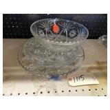 4 glass trays & bowls