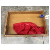 Display case 19"x13"