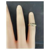 10k Diamond Ring Sz 4.75