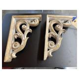 2 Pcs - Corbels