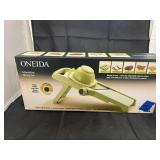 Oneida Mandolin Slicing Set