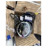 Box of home dï¿½cor & office supplies