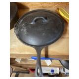 Cast Iron Skilled w/Lid #8