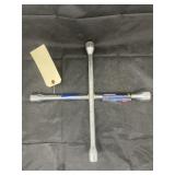 14" Metric Lug Wrench