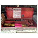 Milwuakee sawsaz w/blades missing screw that holds