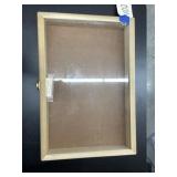 display case 13'x19'