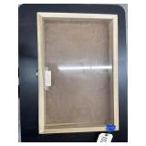 display case 13'x19'