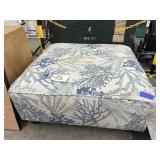Ottoman 36'x36'x16'H