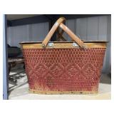 Vintage Picnic Baskets w/Bags of Splenda