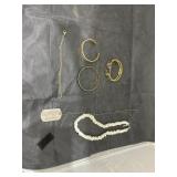 4 - Bracelets & Necklaces